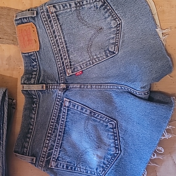 Levi 550 shorts - Picture 2 of 4